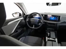Opel Astra Sports Tourer thumbnail 32