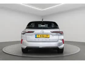 Opel Astra Sports Tourer thumbnail 6