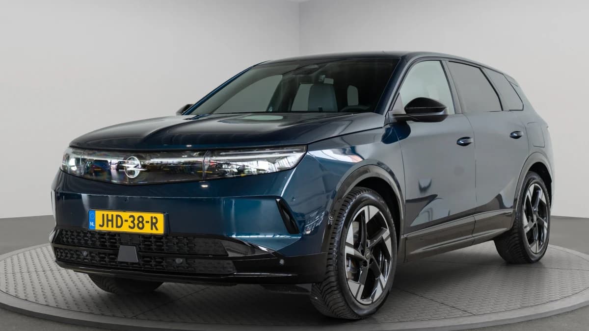 Opel Grandland — foto 1