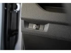 Opel Vivaro thumbnail 16