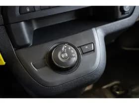 Opel Vivaro thumbnail 22