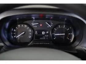 Opel Vivaro thumbnail 17