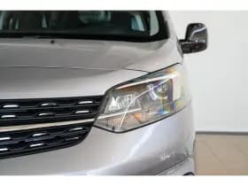 Opel Vivaro thumbnail 3