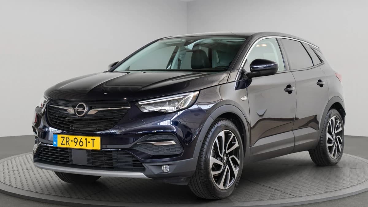 Opel Grandland X — foto 1