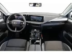 Opel Astra Sports Tourer thumbnail 36