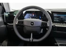Opel Astra Sports Tourer thumbnail 39