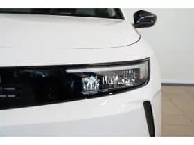 Opel Astra Sports Tourer thumbnail 7