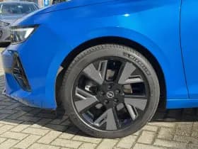 Opel Astra thumbnail 35