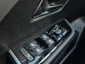 Opel Astra thumbnail 45