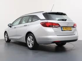 Opel Astra Sports Tourer thumbnail 10