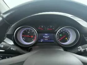 Opel Astra Sports Tourer thumbnail 15