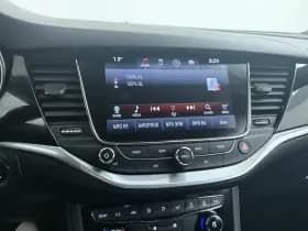 Opel Astra Sports Tourer thumbnail 16