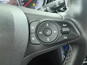 Opel Astra Sports Tourer thumbnail 23