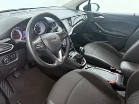 Opel Astra Sports Tourer thumbnail 8
