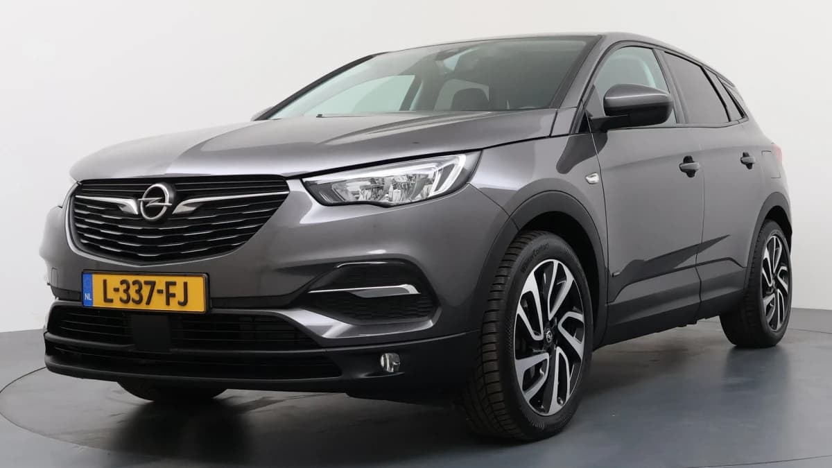 Opel Grandland X — foto 1