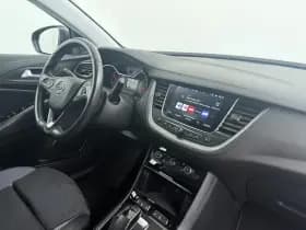 Opel Grandland X thumbnail 3