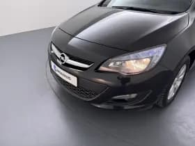 Opel Astra thumbnail 12