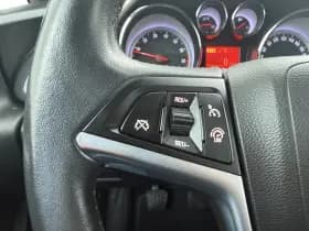 Opel Astra thumbnail 24