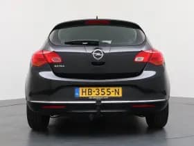 Opel Astra thumbnail 6
