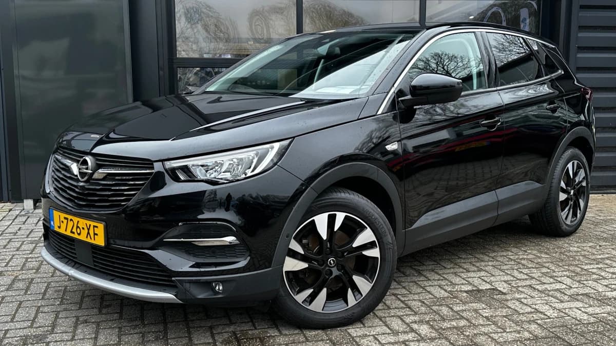 Opel Grandland X — foto 1