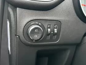 Opel Crossland X thumbnail 12