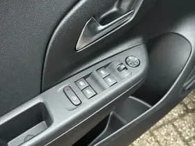 Opel Corsa thumbnail 12