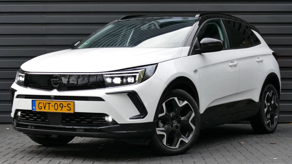 Opel Grandland — foto 1