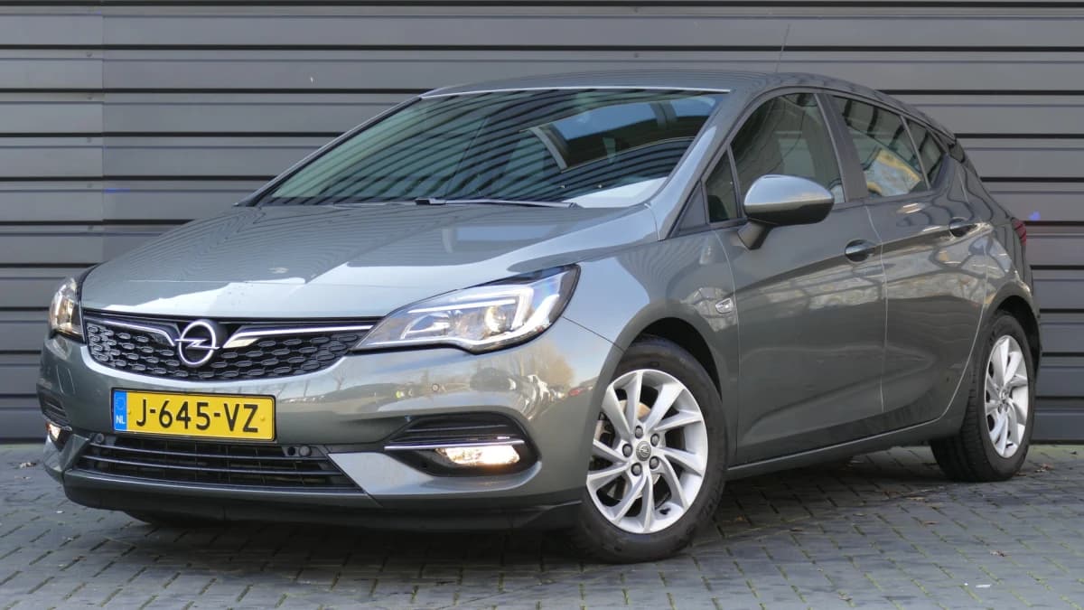 Opel Astra — foto 1