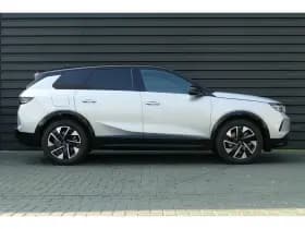 Opel Grandland thumbnail 3
