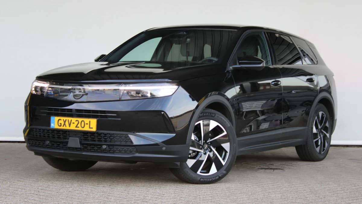 Opel Grandland — foto 1