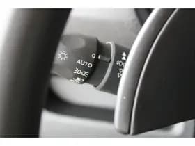 Opel Vivaro thumbnail 13