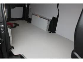 Opel Vivaro thumbnail 32