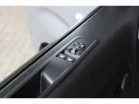 Opel Vivaro thumbnail 11