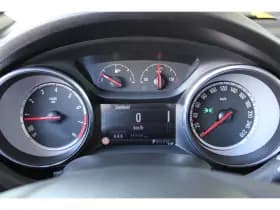 Opel Astra thumbnail 25