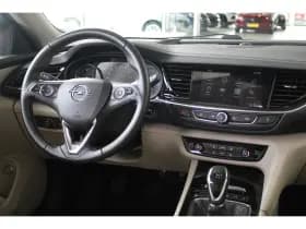Opel Insignia Sports Tourer thumbnail 16