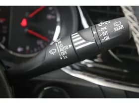 Opel Insignia Sports Tourer thumbnail 24