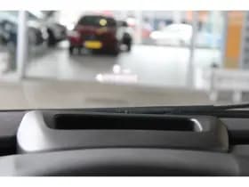 Opel Insignia Sports Tourer thumbnail 26