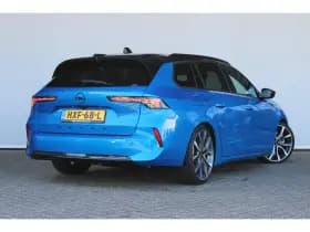 Opel Astra Sports Tourer thumbnail 6