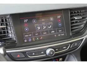 Opel Insignia Sports Tourer thumbnail 28