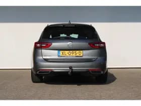 Opel Insignia Sports Tourer thumbnail 6