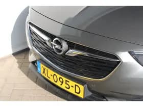 Opel Insignia Sports Tourer thumbnail 10