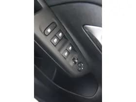 Opel Corsa thumbnail 21