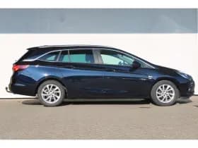 Opel Astra Sports Tourer thumbnail 4
