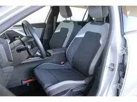 Opel Astra Sports Tourer thumbnail 14