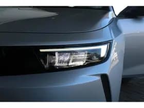 Opel Astra Sports Tourer thumbnail 30
