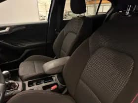 Ford Focus thumbnail 25