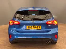 Ford Focus thumbnail 33