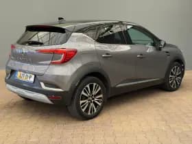 Renault Captur thumbnail 2