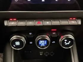 Renault Captur thumbnail 21