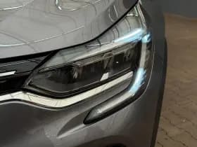 Renault Captur thumbnail 8